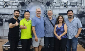 customer-visiting-our-factory
